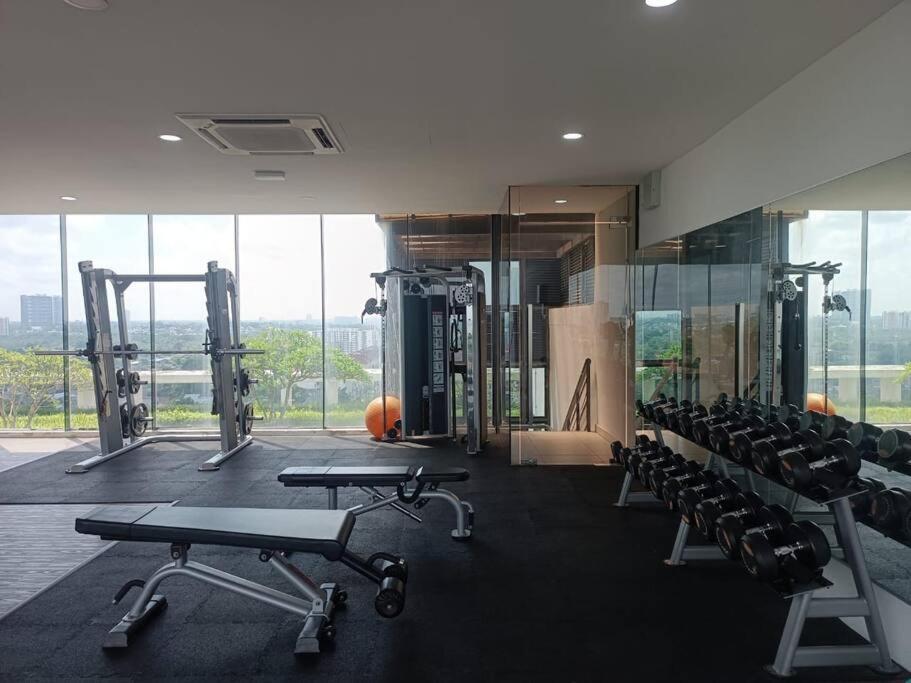 One Tebrau By Antlerzone Apartment Johor Bahru Luaran gambar