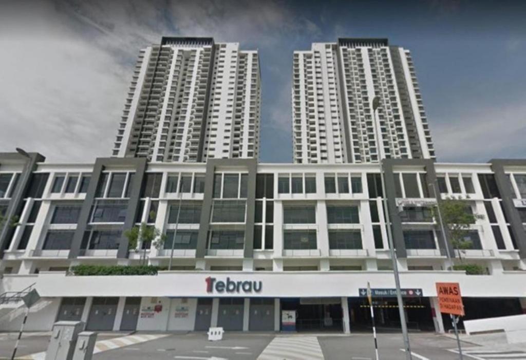 One Tebrau By Antlerzone Apartment Johor Bahru Luaran gambar