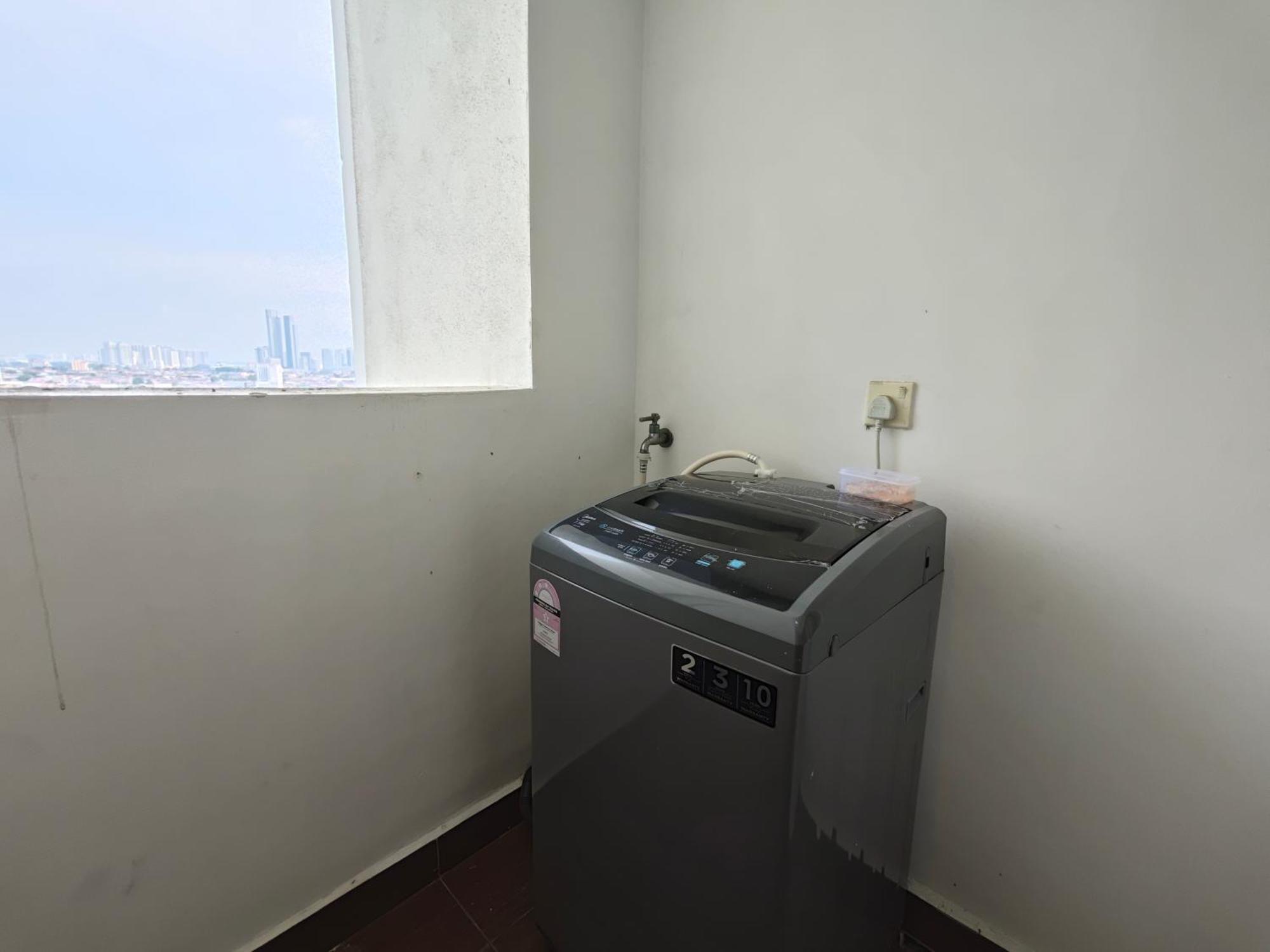 One Tebrau By Antlerzone Apartment Johor Bahru Luaran gambar